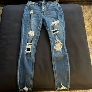 Arizona Jean Co. High Rise Skinny Jeans